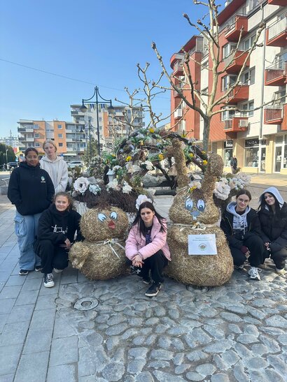 Jarná výzdoba v Púchove v podaní žiakov SOŠ Pruské 🌼