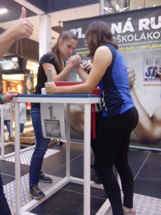 fotki silna ruka 029