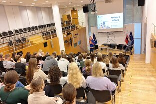 Zväčšiť fotografiu - Exkurzia do bratislavy – 3. december 2025