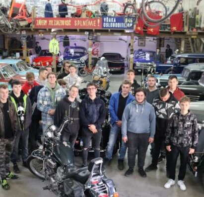 Agromechatronici opäť vyrazili za poznávaním histórie techniky a motorizmu
