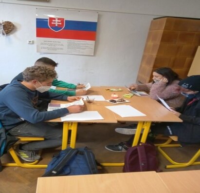 Záložka do knihy spája slovenské školy
